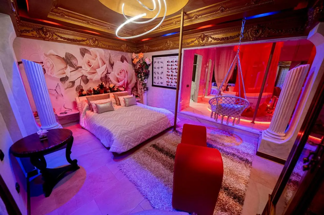 Villa Paraiso Vip Hotel Tematico (Adults Only) Revilla De Camargo 0*,